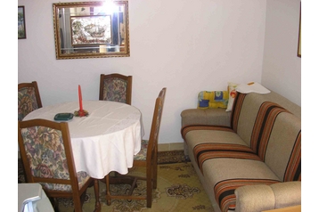 Chorvatsko Privát Mali Lošinj, Exteriér